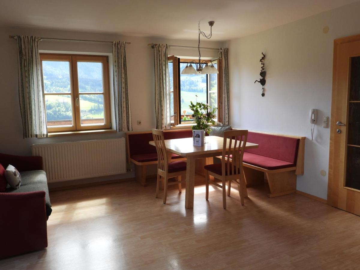 Bio-Bauernhof Einberghof Apartment ฟาร์แวร์เฟน ภายนอก รูปภาพ